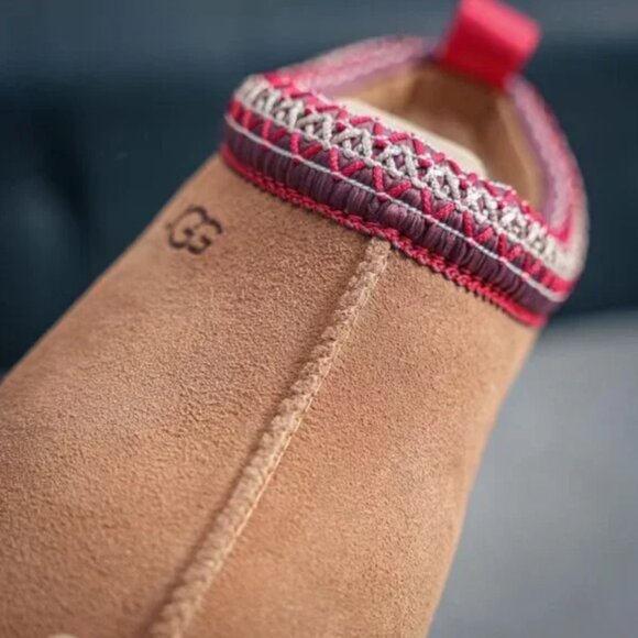 Ugg Tazz Tasman Platform Slipper in chestnut - Picture 9 of 9